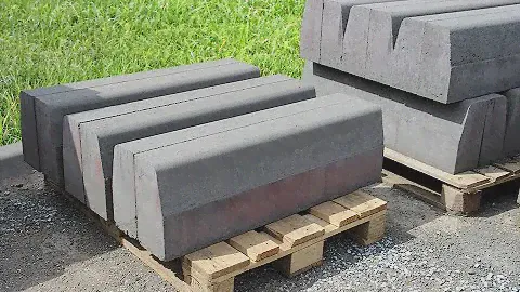 дорожные бордюры делает Рифей Буран 2А