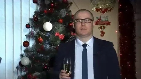 Новогодние поздравления АН " ЛИДЕР" 2 филиал " Владимир Ровенчук "