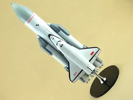 МОДЕЛЬ РАКЕТА-НОСИТЕЛЬ ЭНЕРГИЯ-БУРАН (М1:144)
