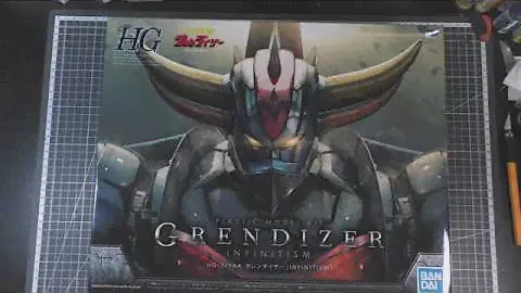 1/144 HG Grendizer - распаковка (unboxing) - сборная модель от Bandai
