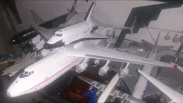 Unboxing de la Bestia, Antonov AN-225 con lanzadera Buran, escala 1/200. Increíble.