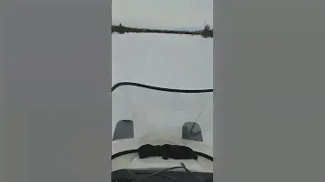 Буран положил стекло