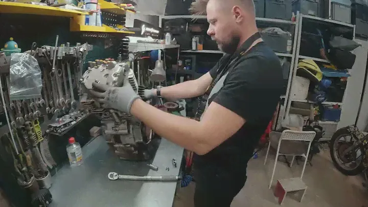 Момент разрушения шпильки ГБЦ Honda NV750