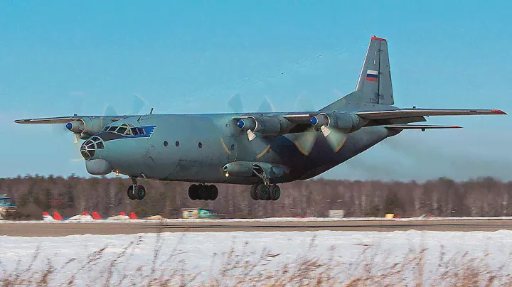 ✈Ан-12 - Самолету 51 год! / Аэродром Кубинка RF-93586